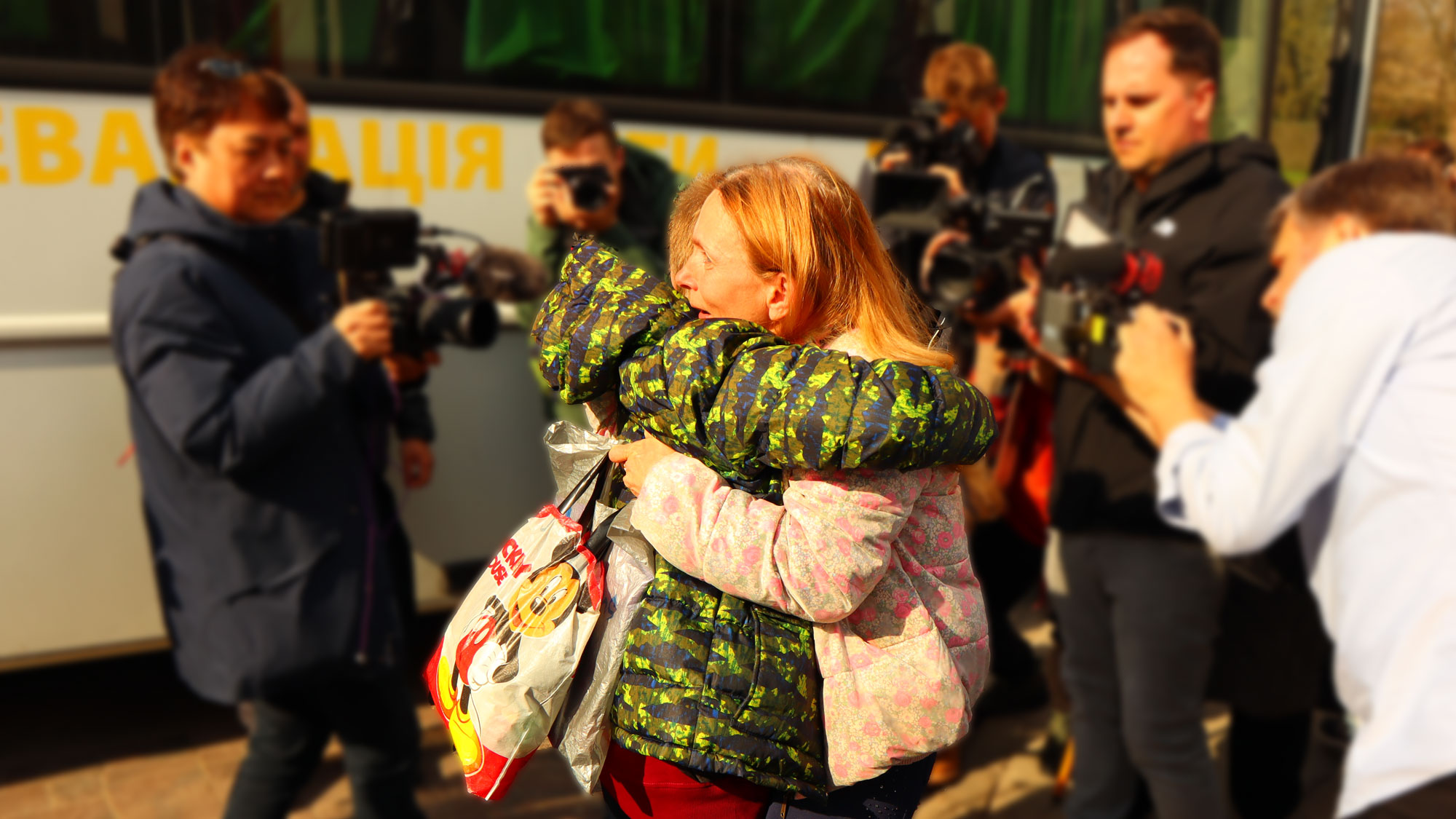 Маленькі серця підтримують репатріацію українських дітей, примусово вивезених до Росії.