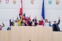 Parlament hilft – Skiurlaub für 20 benachteiligte Kinder aus Russland und der Ukraine